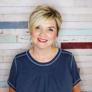 Meet your Posher, Monica